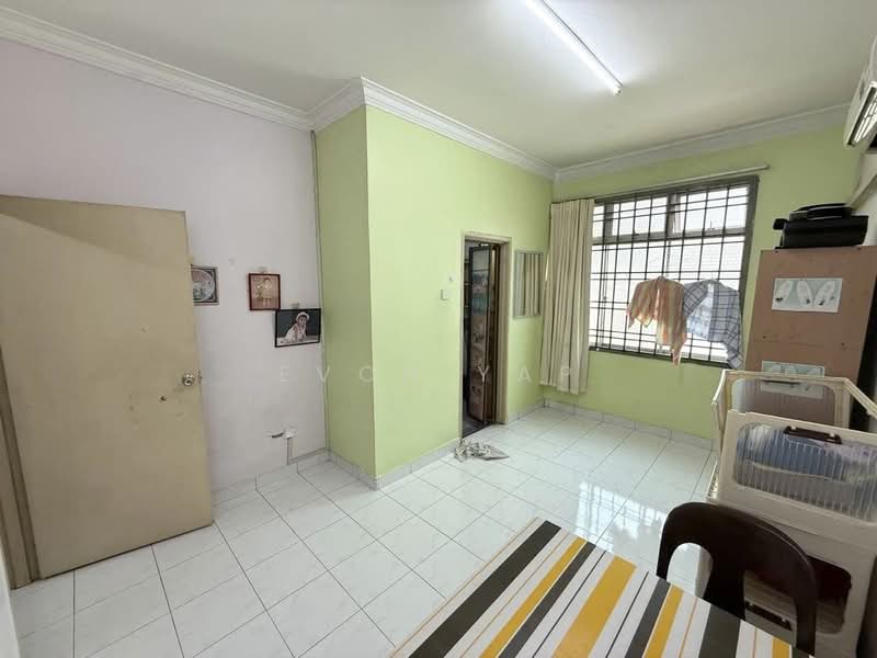 2-storey Terraced House for Sale in Taman Seri Orkid (Skudai) - Evon Yap - Living Room - PropertyGuru.com.my