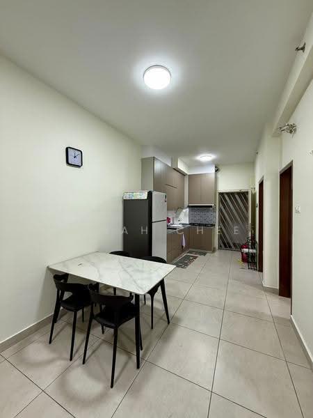 Kediaman Servis untuk Disewa di Residensi Rimbun @ Canopy Hills - Sarah Chee - Kitchen - PropertyGuru.com.my