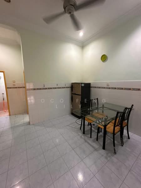 Taman Mutiara Rini untuk Untuk Dijual - RM 550,000, Mac 2026 - Dining Room - PropertyGuru.com.my