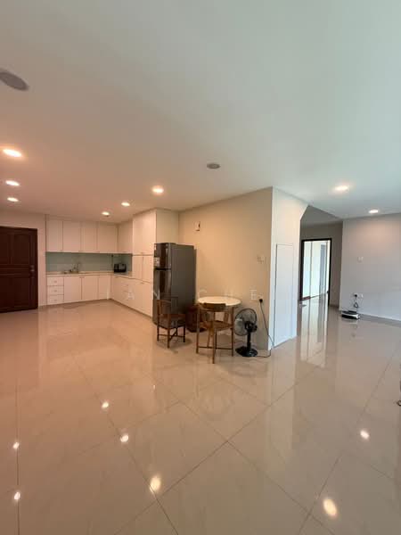 Apartment for Sale at Perling Apartment - Ian Chen - Kitchen - PropertyGuru.com.my