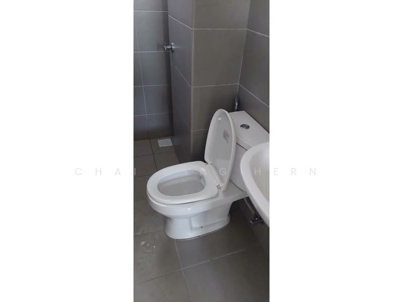 Service Residence for Sale at Prestige Residence - Chai Ming Hern - Bathroom - PropertyGuru.com.my