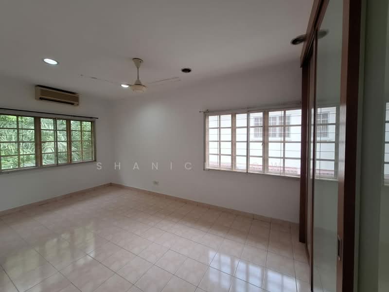 Bandar Bukit Puchong 2 untuk Untuk Dijual - RM 1,300,000, Apr 2026 - Bedroom - PropertyGuru.com.my