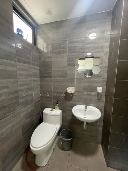 Service Residence for Rent at Symphony Tower (Menara Simfoni) - Crystal Yap - Bathroom - PropertyGuru.com.my