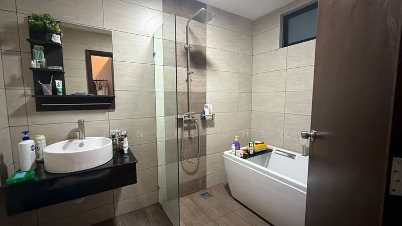 Service Residence for Sale at Molek Regency - Jennie Chew - Bathroom - PropertyGuru.com.my