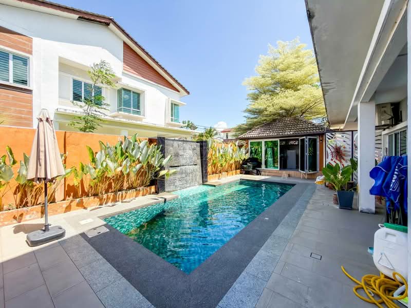 Semi-Detached House for Sale in Bandar Tasik Kesuma (Beranang) - Ashraf Azwan - Exterior - PropertyGuru.com.my