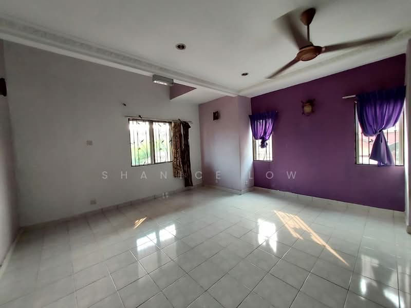 Bandar Bukit Puchong 2 untuk Untuk Dijual - RM 1,050,000, Apr 2026 - Living Room - PropertyGuru.com.my