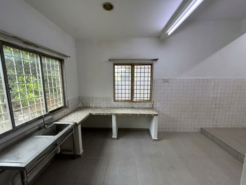 New Green Park Rawang untuk Untuk Dijual - RM 499,000, Apr 2026 - Kitchen - PropertyGuru.com.my