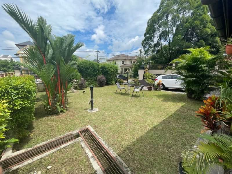 Bungalow for Sale in Bandar Country Homes (Rawang) - Elwin Mah - Garden - PropertyGuru.com.my