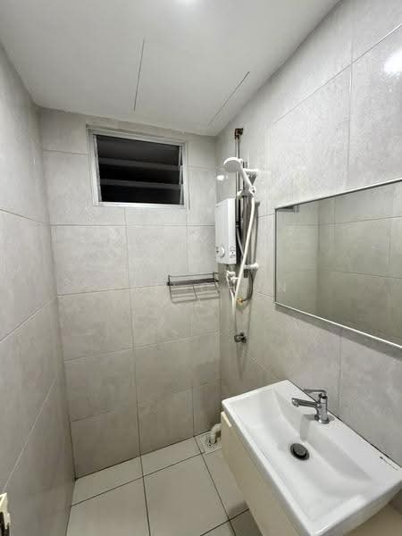 Kondominium untuk Disewa di TRI PINNACLE - Gan Chun Kai - Bathroom - PropertyGuru.com.my
