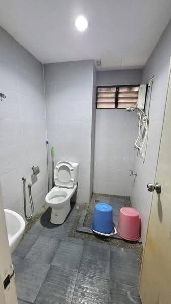 Kondominium untuk Disewa di Sunny Ville Condominium - Gan Chun Kai - Bathroom - PropertyGuru.com.my