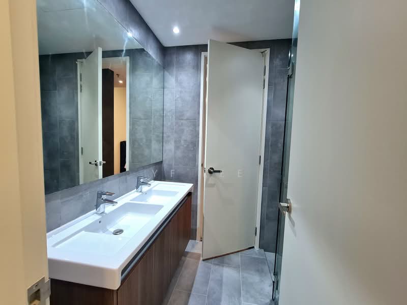 Service Residence for Sale at Ativo Suites @ Damansara Avenue - YF Lee - Bathroom - PropertyGuru.com.my