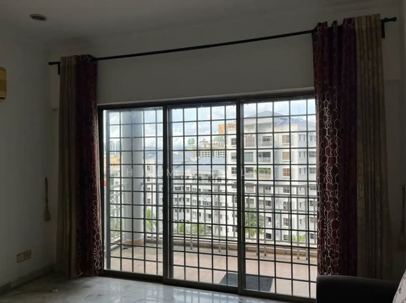 Palmville Resort Condominium untuk Untuk Disewa - RM 4,000 /bulan, Mac 2026 - Living Room - PropertyGuru.com.my