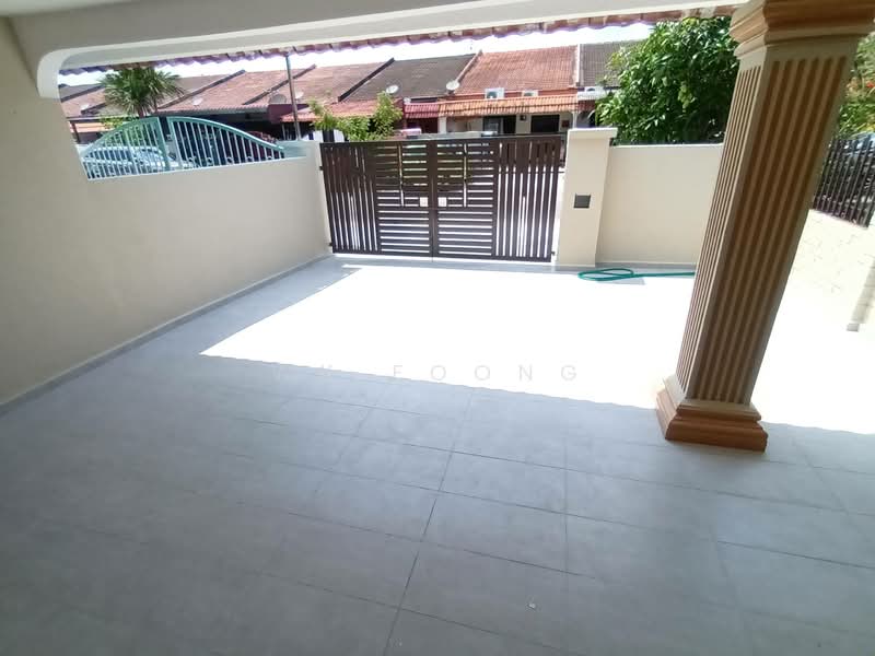 1-storey Terraced House for Sale in Taman Mawar (Bandar Kinrara) - WK Foong - Exterior - PropertyGuru.com.my