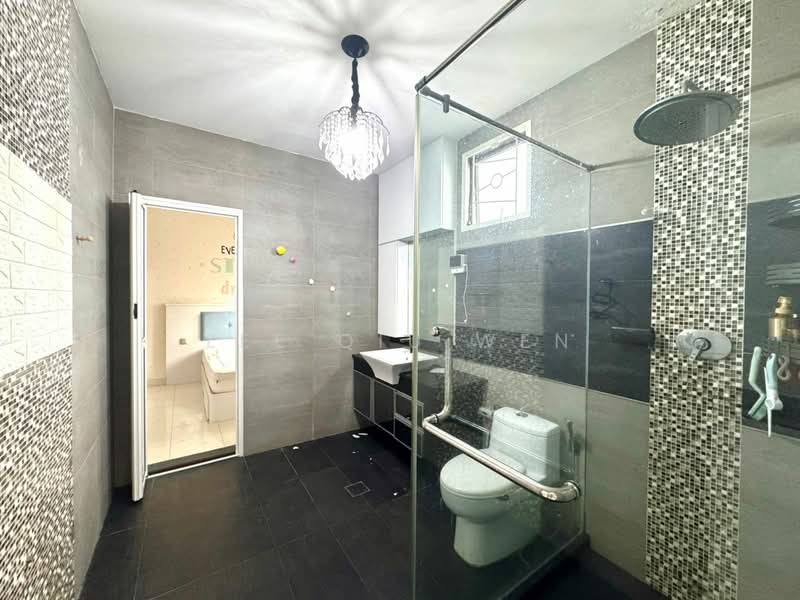 2-storey Terraced House for Rent in Bukit Indah (Iskandar Puteri (Nusajaya)) - Lee Qiu Wen - Bathroom - PropertyGuru.com.my