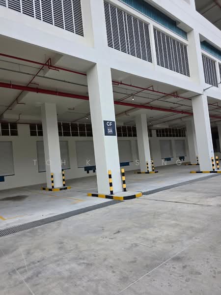 Warehouse for Rent in Kota Kemuning (Shah Alam) - Toh Kai Seng - Loading & unloading bay - PropertyGuru.com.my