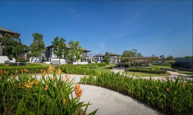 Bungalow for Sale in Sungai Buloh (Selangor) - Celina Koh - PropertyGuru.com.my