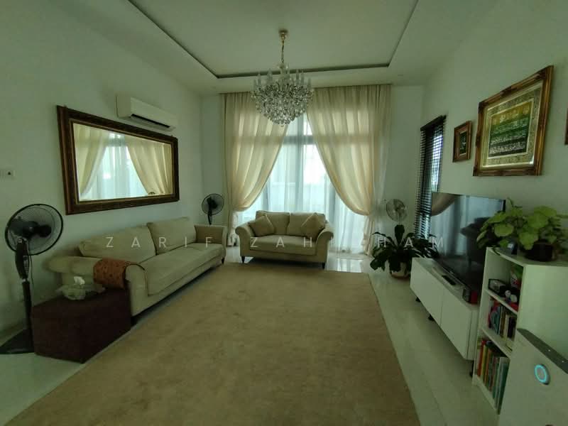 Bungalow for Sale in Cyberjaya (Selangor) - Zarif Zahisham - Living Room - PropertyGuru.com.my