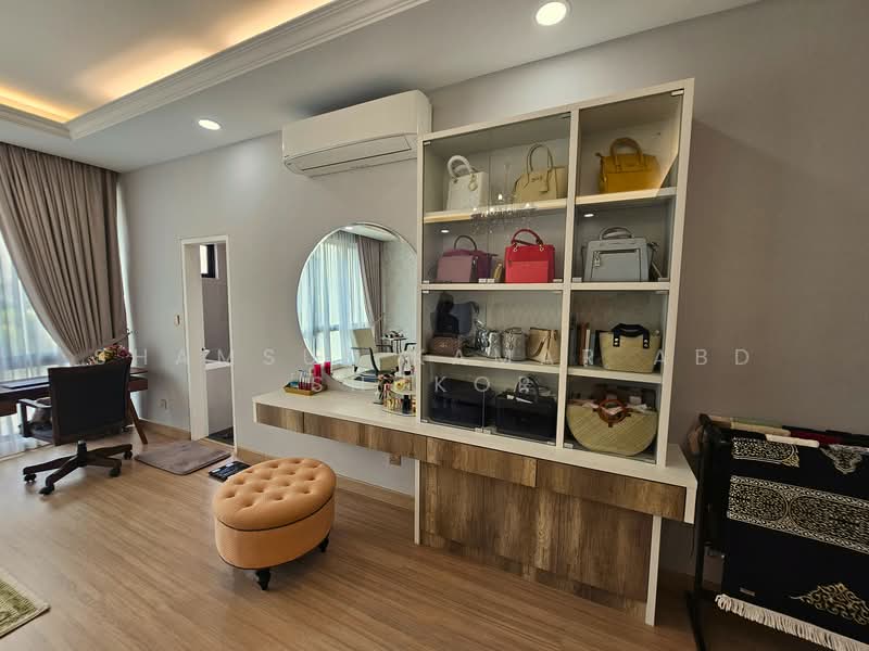 Zero-Lot Bungalow for Sale in Shah Alam (Selangor) - Shamsul Kamar Abd Shukor - Bedroom - PropertyGuru.com.my