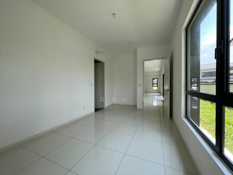 Semi-Detached House for Sale in Telok Panglima Garang (Selangor) - Jordan Ng - Interior - PropertyGuru.com.my