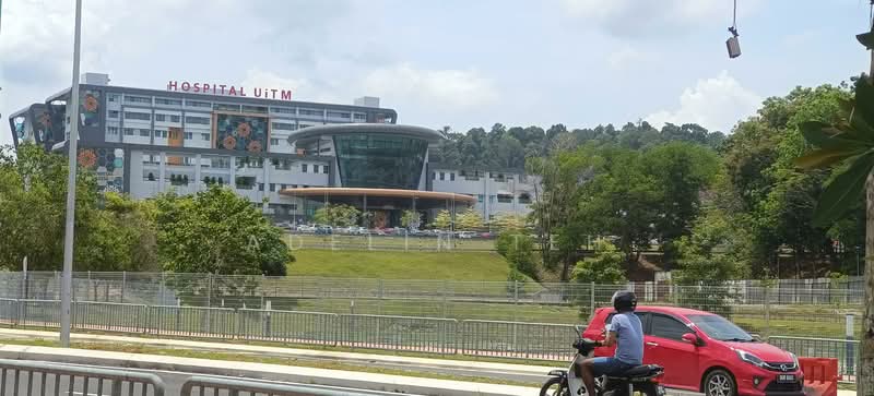 Kedai untuk Disewa di Saujana Utama (Puncak Alam) - Adelin Teh - Exterior - PropertyGuru.com.my