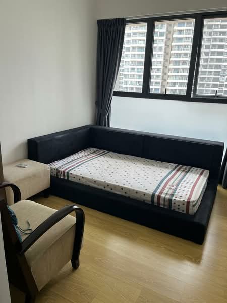 Condominium for Rent at Lovell @ Country Garden Danga Bay - Esther Ang - Bedroom - PropertyGuru.com.my