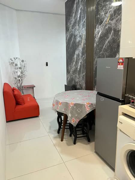 Condominium for Rent at Lovell @ Country Garden Danga Bay - Esther Ang - Dining Room - PropertyGuru.com.my