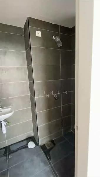 Service Residence for Sale at Midas @ Seri Alam - Esther Ang - Bathroom - PropertyGuru.com.my