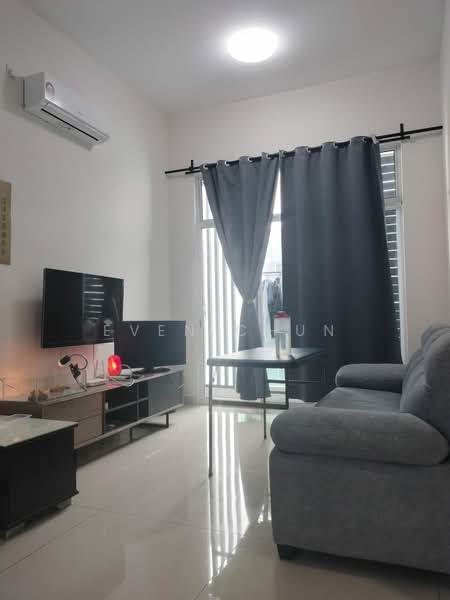 Cluster House for Sale in Taman Bestari Indah (Ulu Tiram) - Even Chun - Living Room - PropertyGuru.com.my