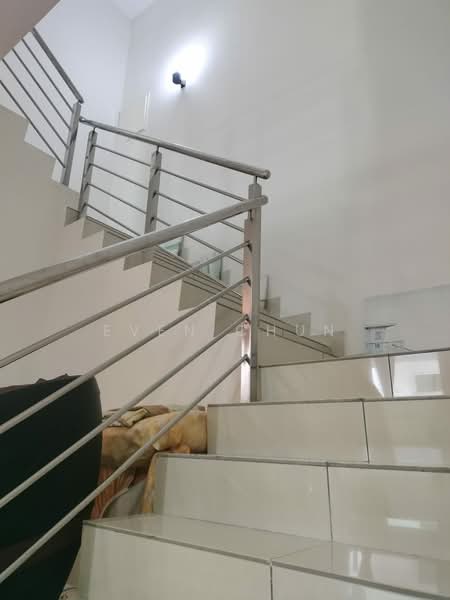 Cluster House for Sale in Taman Bestari Indah (Ulu Tiram) - Even Chun - Interior - PropertyGuru.com.my