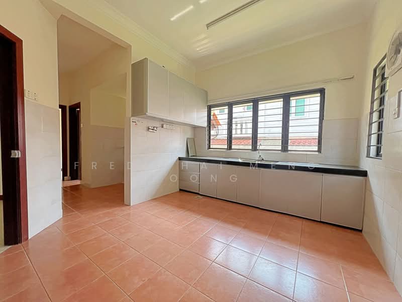 Semi-Detached House for Sale in Alam Damai (Cheras) - Fred Chai Meng Foong - Kitchen - PropertyGuru.com.my