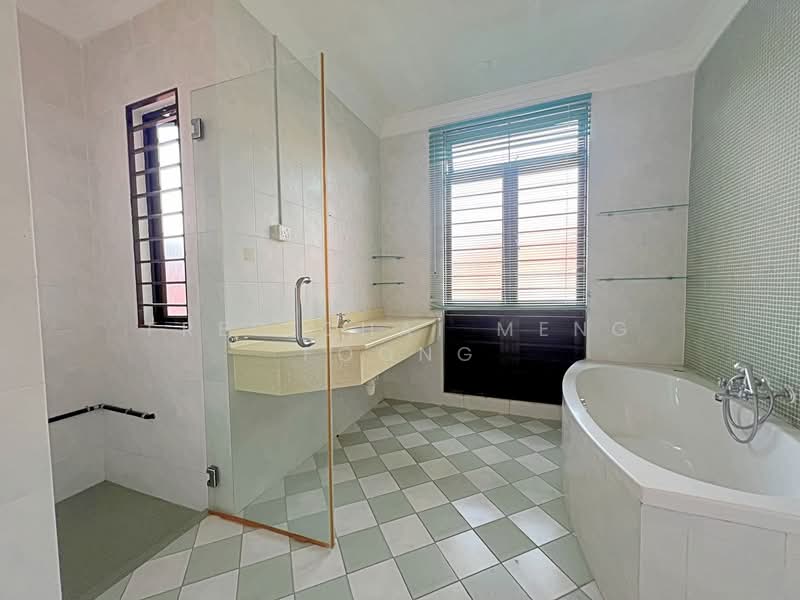 Semi-Detached House for Sale in Alam Damai (Cheras) - Fred Chai Meng Foong - Bathroom - PropertyGuru.com.my