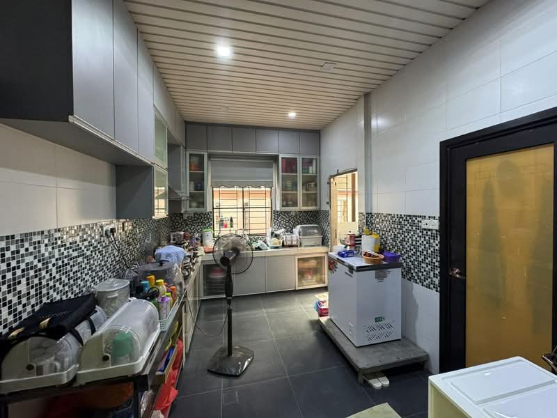 Semi-Detached House for Sale in Bukit Sungai Long (Kajang) - Jesslyn Lee - Kitchen - PropertyGuru.com.my