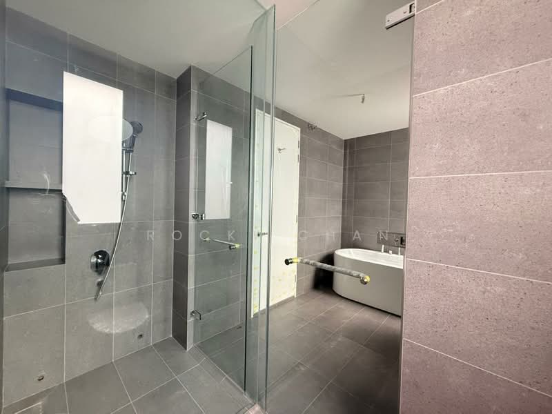 Monarc @ Gamuda Gardens Esteem untuk Untuk Dijual - RM 2,500,000, Apr 2026 - Bathroom - PropertyGuru.com.my