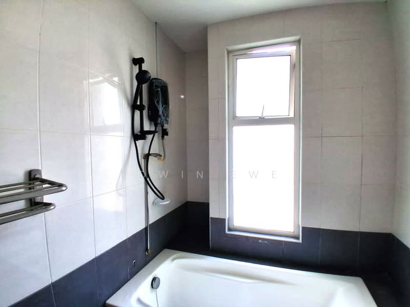 Birch Regency @ Penang Times Square untuk Untuk Disewa - RM 1,800 /bulan, Mac 2026 - Bathroom - PropertyGuru.com.my