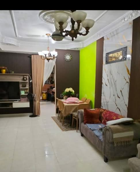 2-storey Terraced House for Sale in Bandar Seri Alam (Masai) - Mohd Faez - Living Room - PropertyGuru.com.my