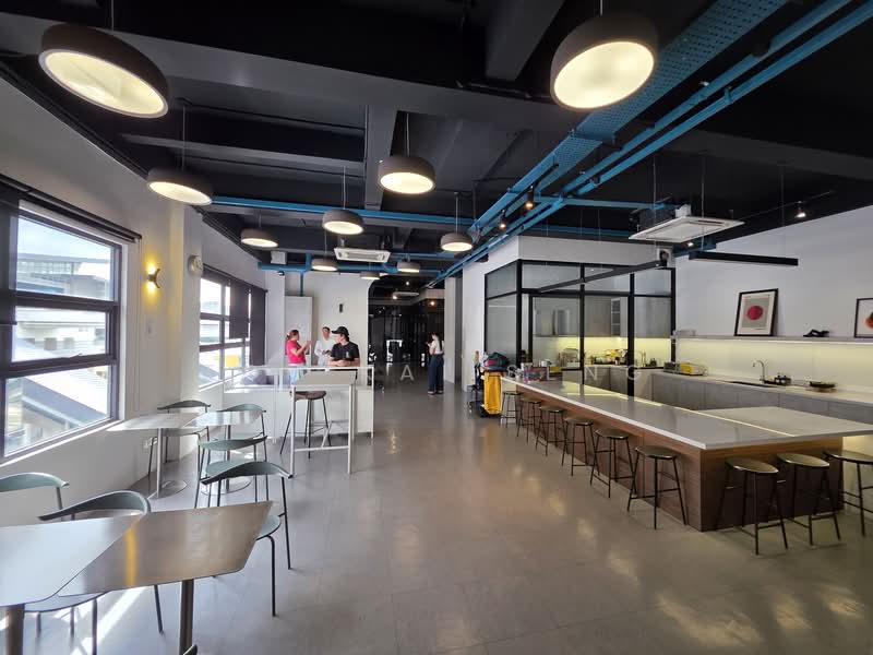 Warehouse for Sale in Hicom - Glenmarie Industrial Park (Shah Alam) - Toh Kai Seng - Kitchen - PropertyGuru.com.my