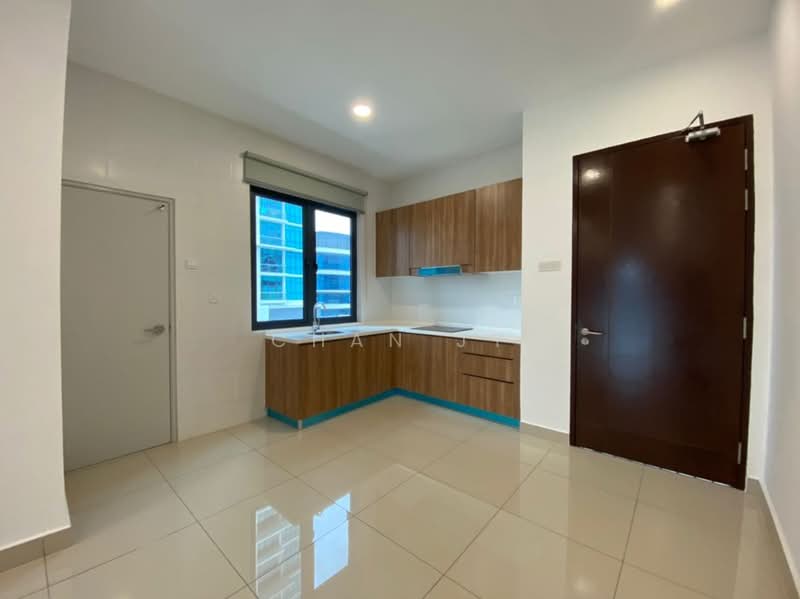 Pacific Star untuk Untuk Disewa - RM 1,700 /bulan, Mac 2026 - Kitchen - PropertyGuru.com.my