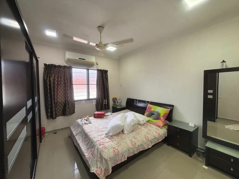 For Rent - Kampung Lapan