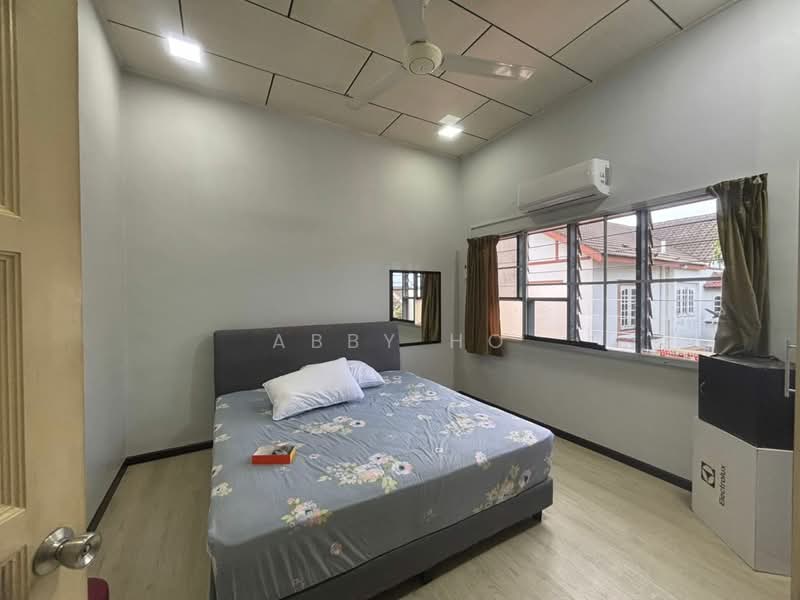 For Rent - Kampung Lapan