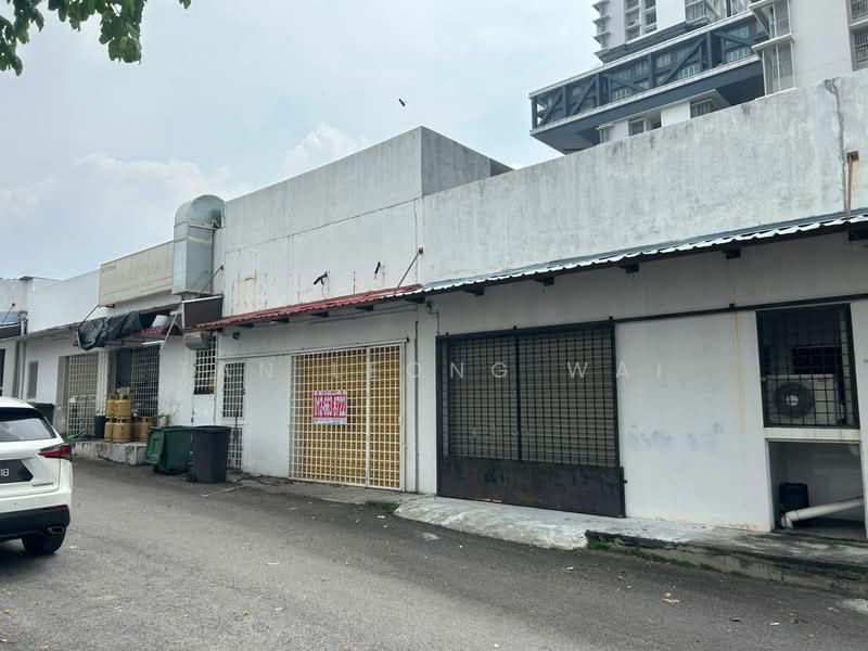 Shop for Rent in Ara Damansara (Selangor) - Tan Leong Wai - Exterior - PropertyGuru.com.my