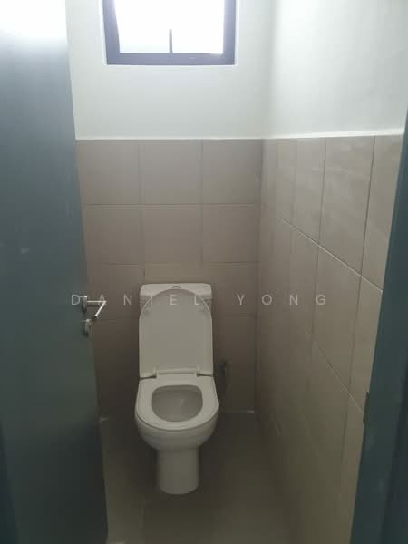 Shop for Rent in Iskandar Puteri (Nusajaya) (Johor) - Daniel Yong - Bathroom - PropertyGuru.com.my