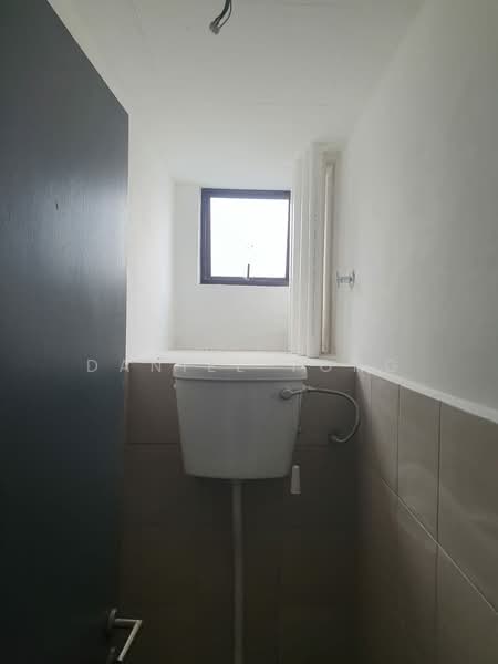 Shop for Rent in Iskandar Puteri (Nusajaya) (Johor) - Daniel Yong - Bathroom - PropertyGuru.com.my