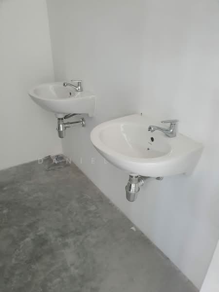 Shop for Rent in Iskandar Puteri (Nusajaya) (Johor) - Daniel Yong - Bathroom - PropertyGuru.com.my