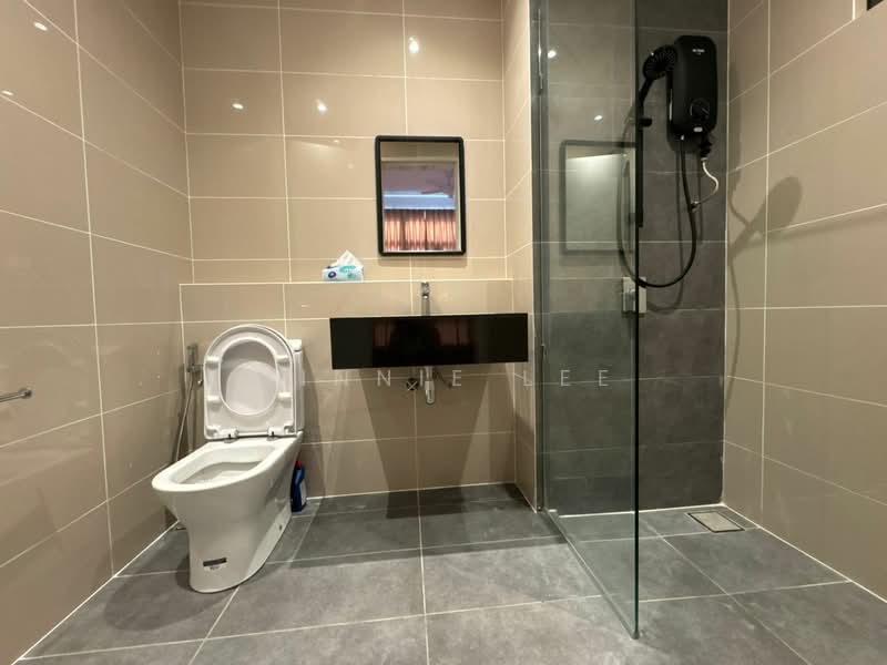 Condominium for Rent at The Maple Residences - Winnie Lee - Bathroom - PropertyGuru.com.my