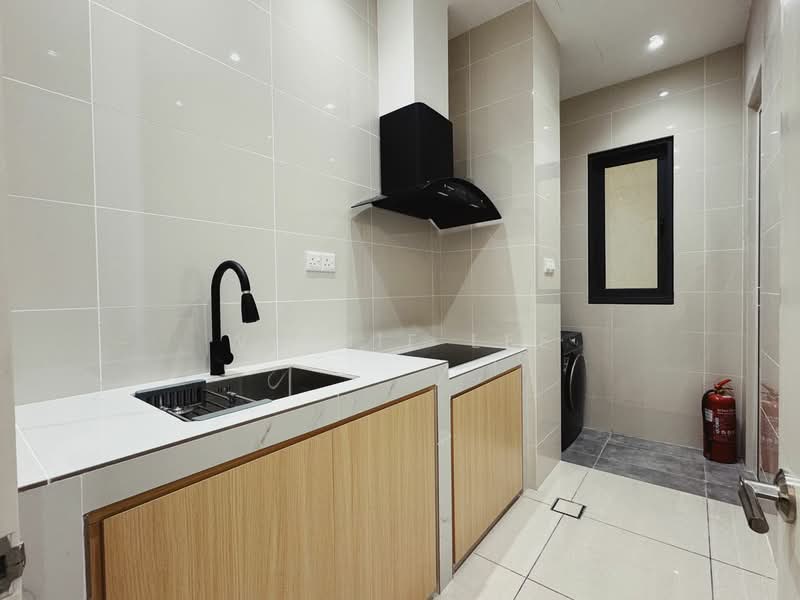 Condominium for Rent at The Maple Residences - Winnie Lee - Kitchen - PropertyGuru.com.my