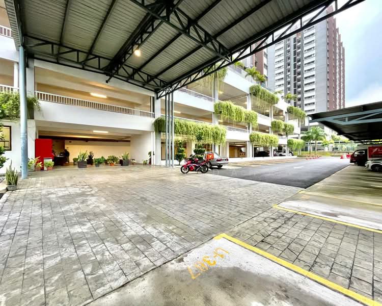 Condominium for Sale at Residensi Bukit Palma 1 (Palm Hill Residence 1) - Noraini Dahan - Car Park - PropertyGuru.com.my