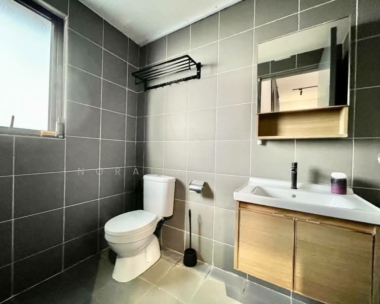 Condominium for Sale at Residensi Bukit Palma 1 (Palm Hill Residence 1) - Noraini Dahan - Bathroom - PropertyGuru.com.my