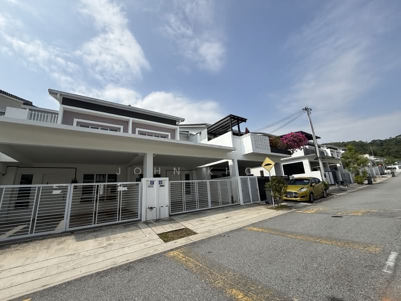 Terraced House for Sale in Bandar Sri Sendayan (Negeri Sembilan) - John Khoo - Exterior - PropertyGuru.com.my
