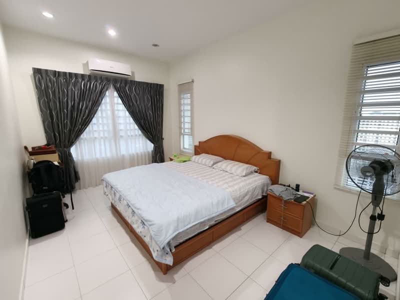 One World 1 untuk Untuk Dijual - RM 608,000, Mac 2026 - Bedroom - PropertyGuru.com.my