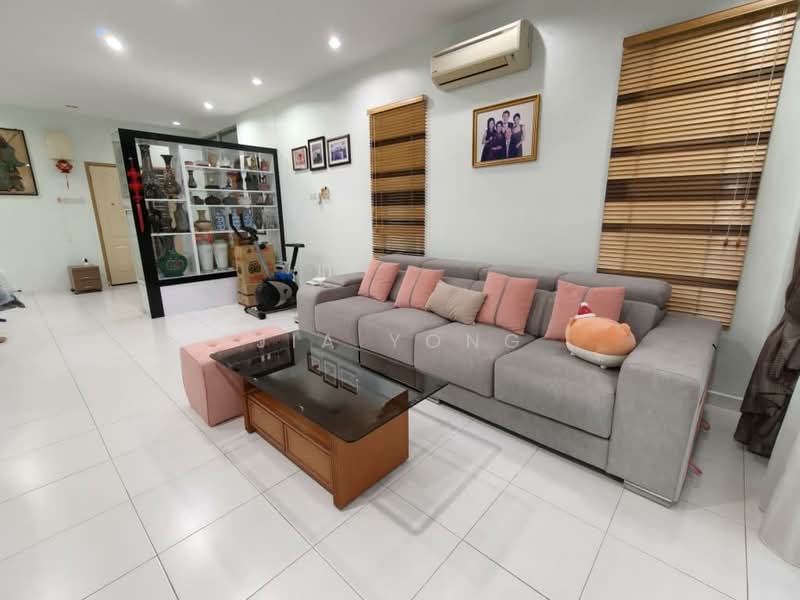 One World 1 untuk Untuk Dijual - RM 608,000, Mac 2026 - Living Room - PropertyGuru.com.my